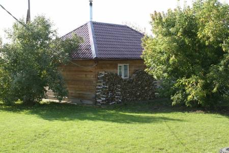 Баня на дровах с вениками в Сузунском районе НСО.