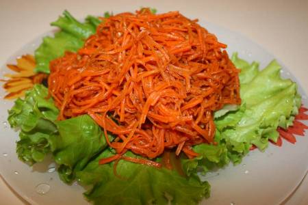 Салат морковка по корейски